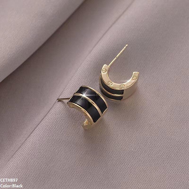 CETH897 ZCD Round Stud Tops Pair