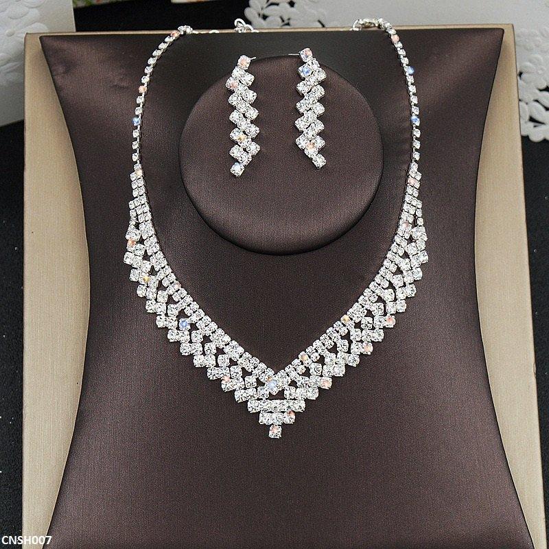 CNSH007 YJJ Layered Necklace Set