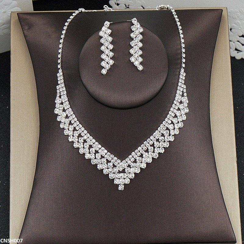 CNSH007 YJJ Layered Necklace Set