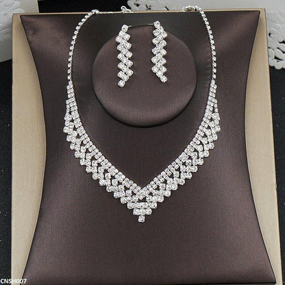 CNSH007 YJJ Layered Necklace Set