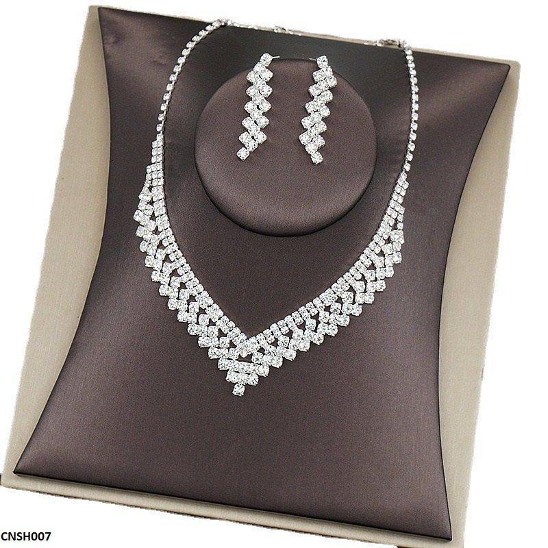 CNSH007 YJJ Layered Necklace Set