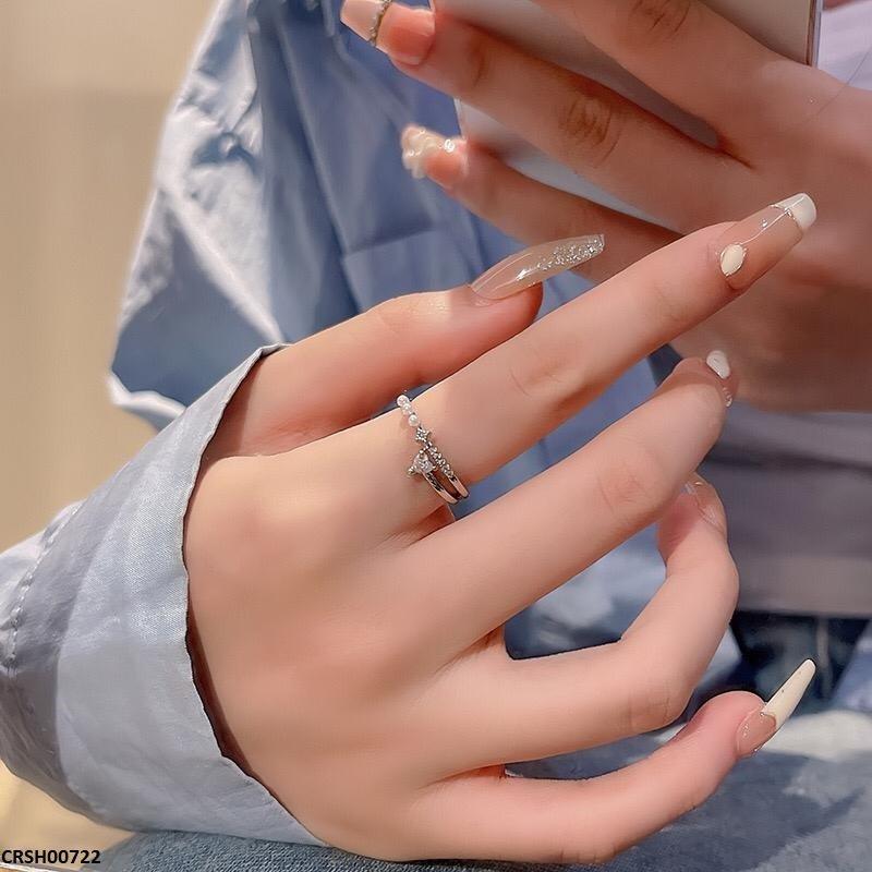 CRSH00722 HJF Triangle Pearl  Ring 6 Size - Crsh