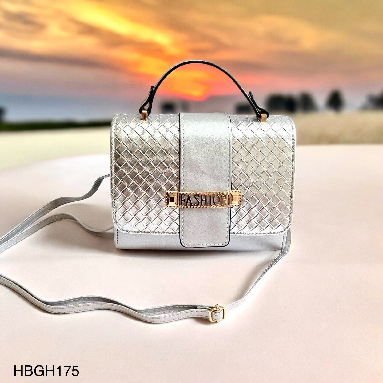 HBGH175 QWZ Fashion Metallic Buckle Hand Bag
