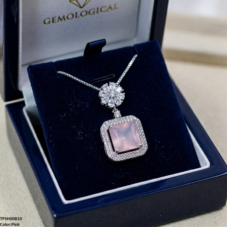 TPSH00810 MMJ Flower Square Pendant - TPSH