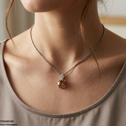 TPSH00749 GWH Round Pendant With Chain - TPSH