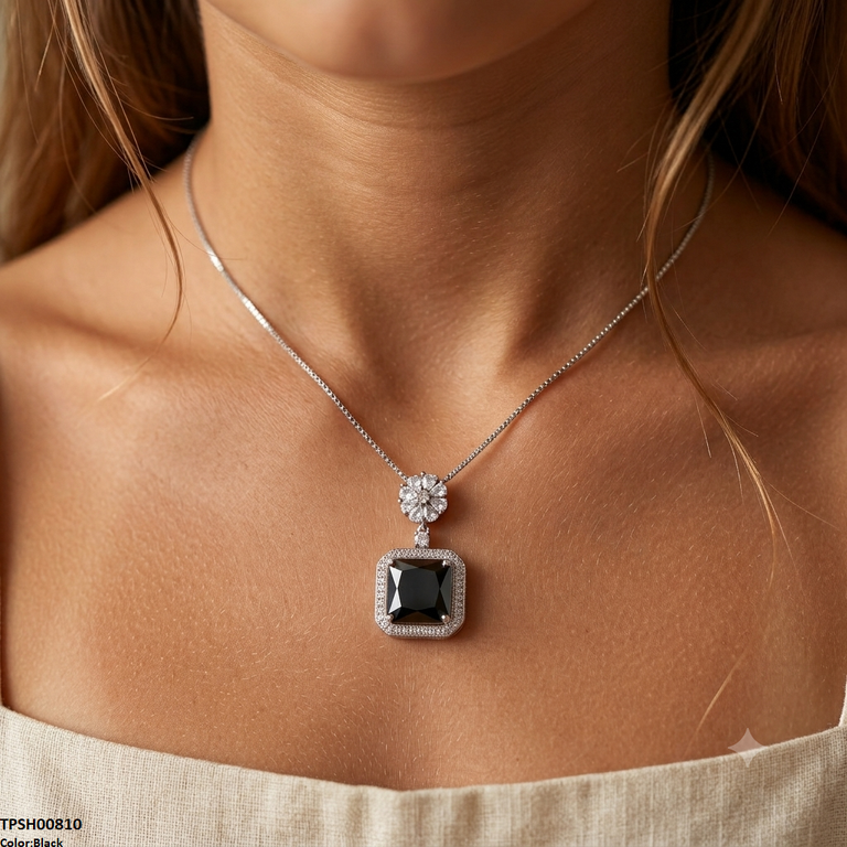 TPSH00810 MMJ Flower Square Pendant - TPSH