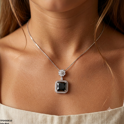 TPSH00810 MMJ Flower Square Pendant - TPSH