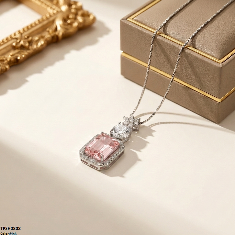 TPSH00808 MMJ Square Flower Pendant - TPSH
