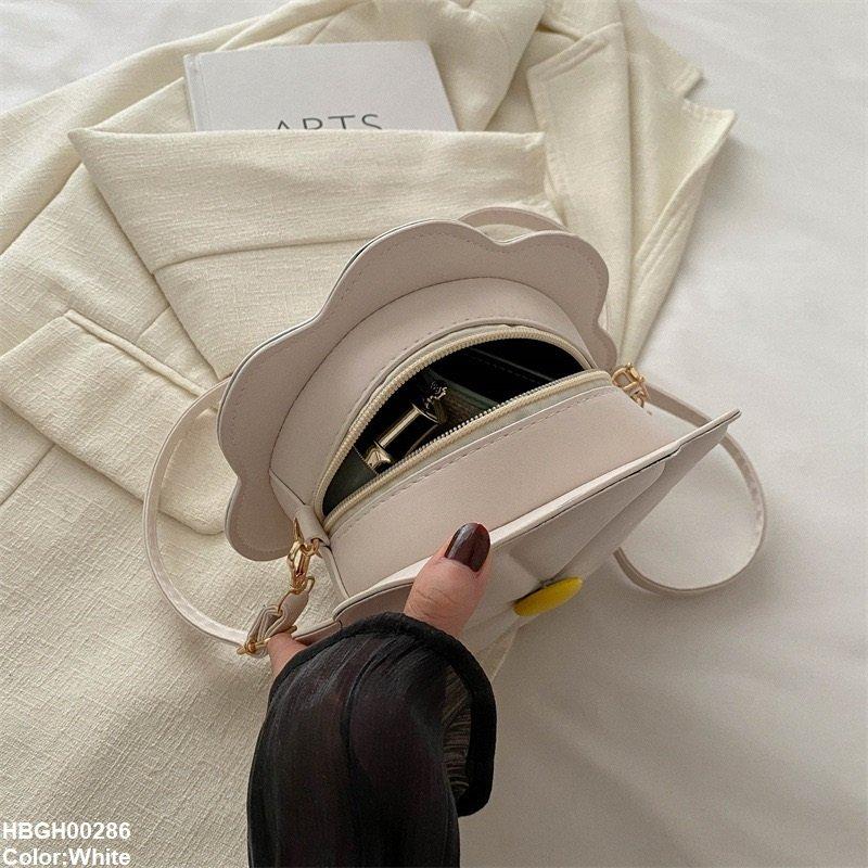 HBGH00286 BBM Sun Flower Hand Bag - HBGH