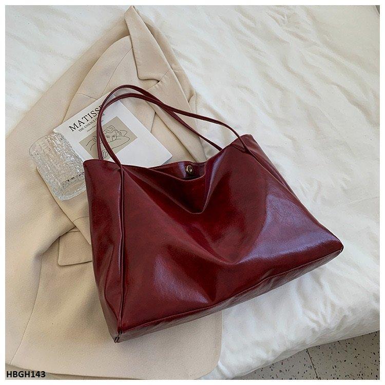 HBGH143 BBM Plain Leather Large Bag