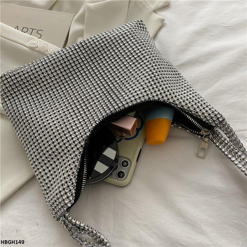 HBGH149 BBM Rhinestones Clutch Bag