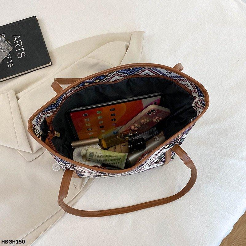 HBGH150 BBM Cross Stitch Bag