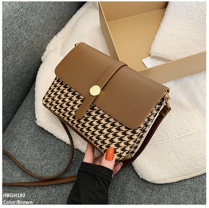 HBGH192 BBM Plain leather Bag