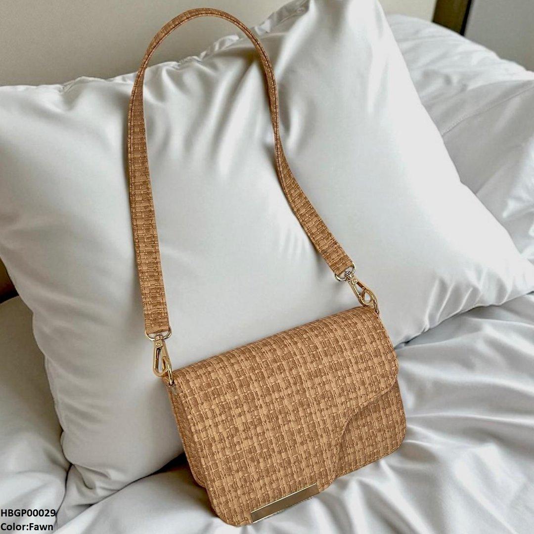 HBGP00029 Trendy Shoulder Ladies Hand Bag