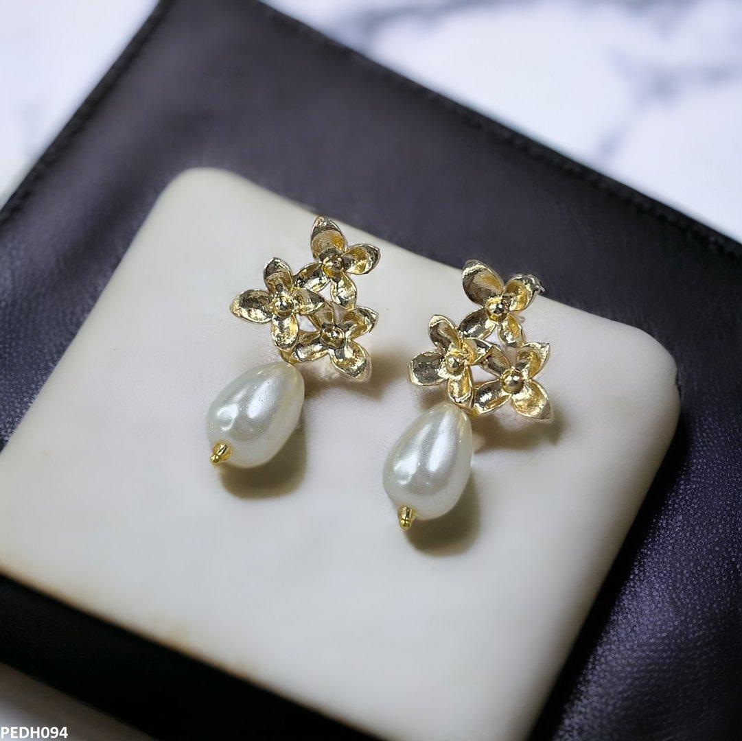 PEDH094 SDQ Flower Pearl Drop Earrings