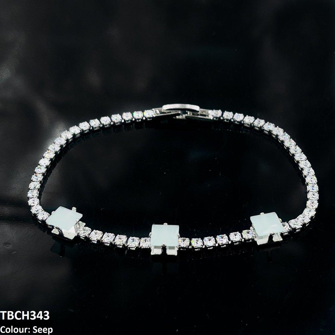 TBCH343 WKO Imp Square Layered Bracelet