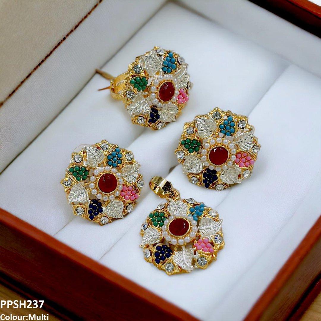 PPSH237 SDQ Flower Pendant Set
