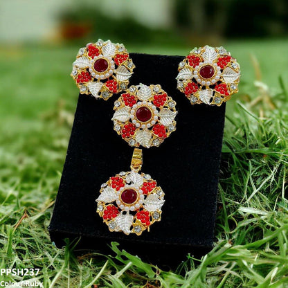 PPSH237 SDQ Flower Pendant Set