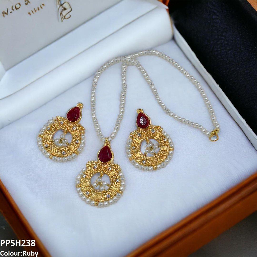 PPSH238 FRN Round/Pear Pendant Set