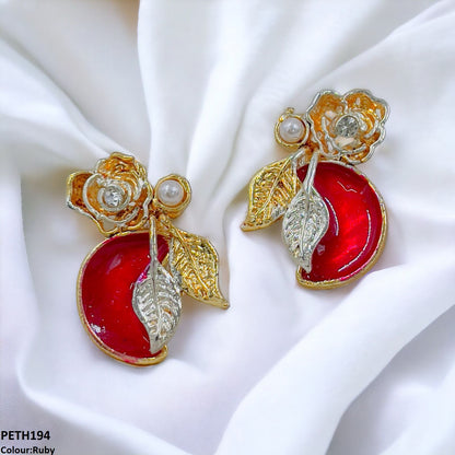 PETH194 SDQ Painted Half-Moon Flower Tops Pair