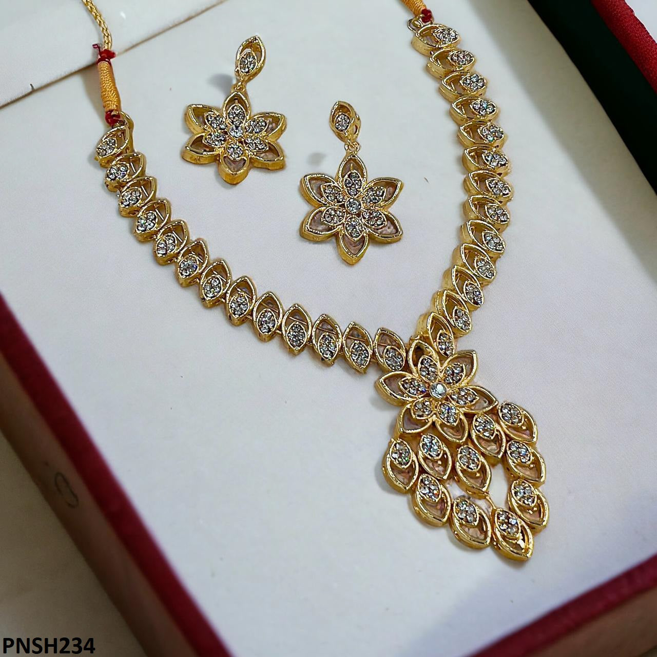 PNSH234 MZM Marquise/Flower Necklace Set