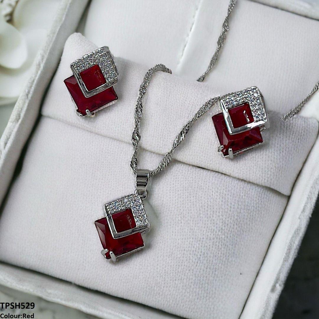 TPSH529 SHJ Square Pendent Set