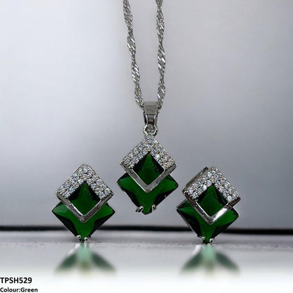 TPSH529 SHJ Square Pendent Set