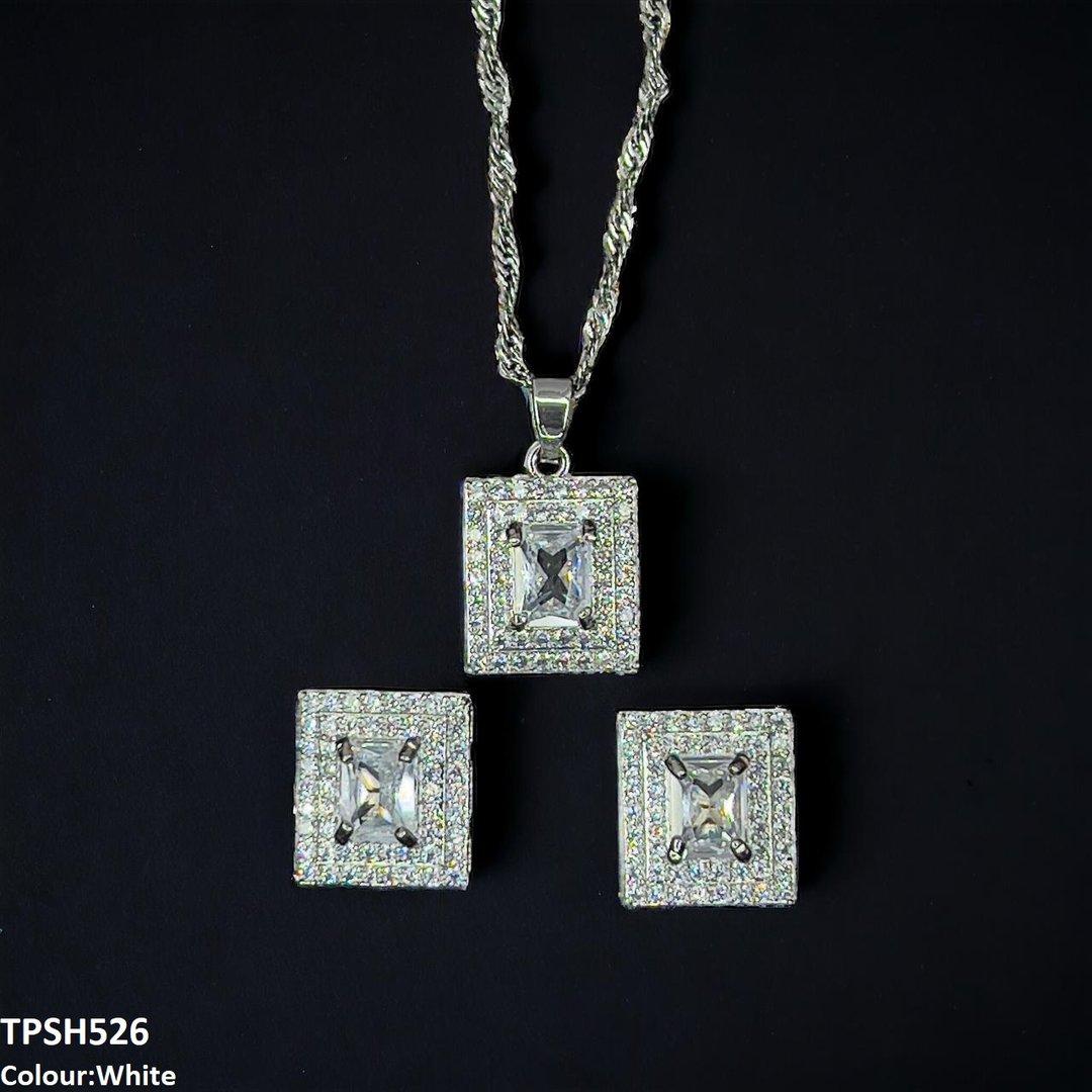 TPSH526 SHJ Rectangle Pendent Set