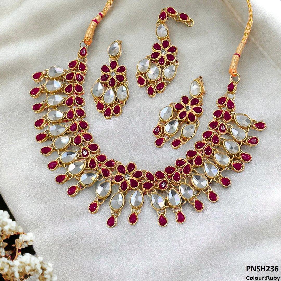 PNSH236 FRN Tear/Flower Necklace Set