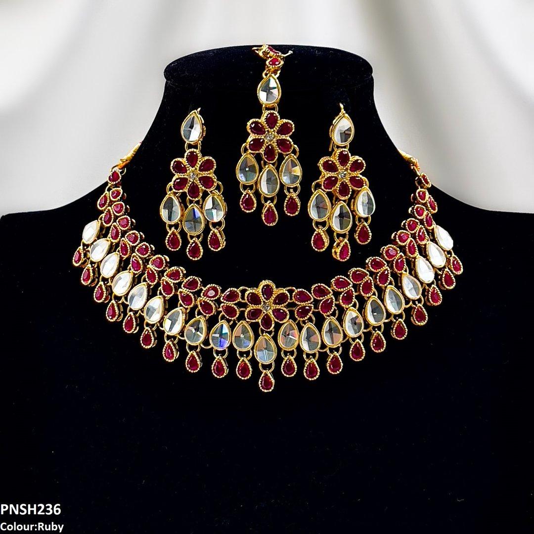 PNSH236 FRN Tear/Flower Necklace Set