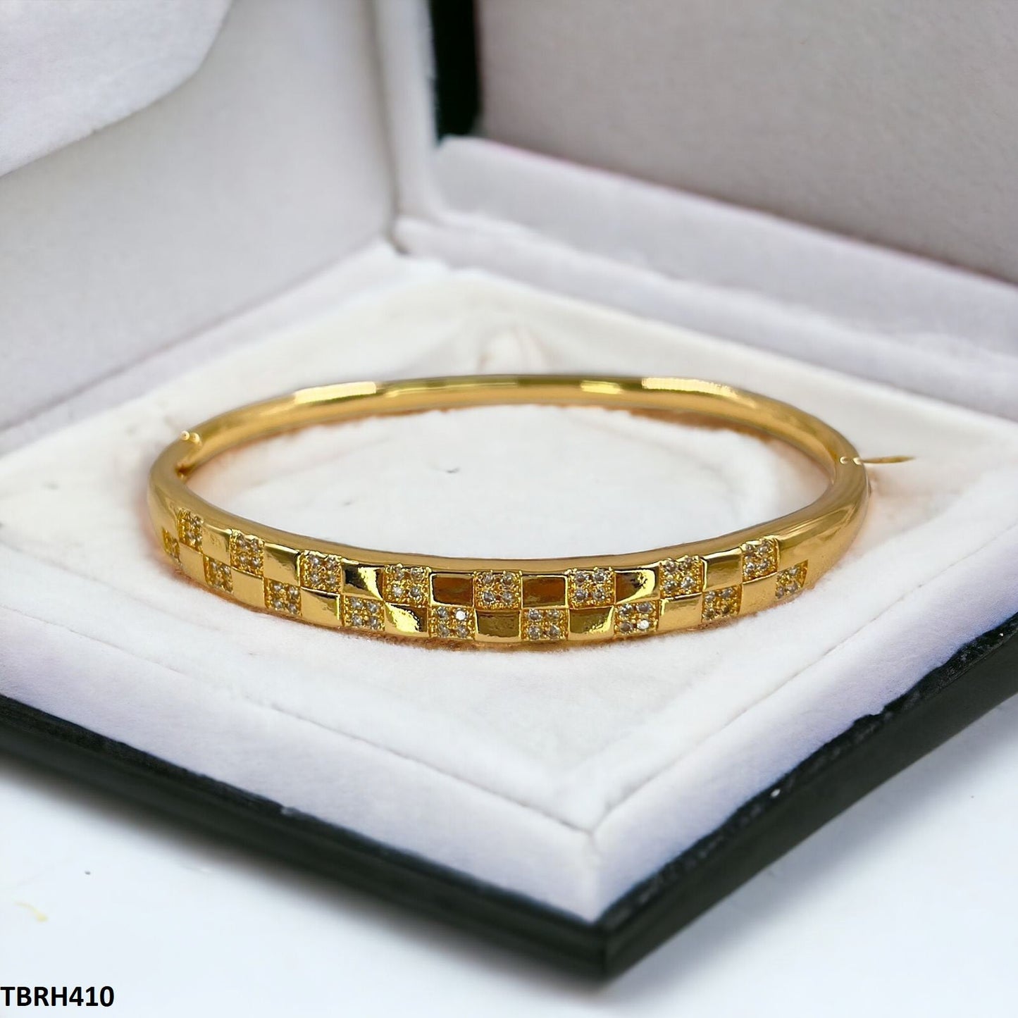 TBRH410 GXN Imp Bracelet Openable