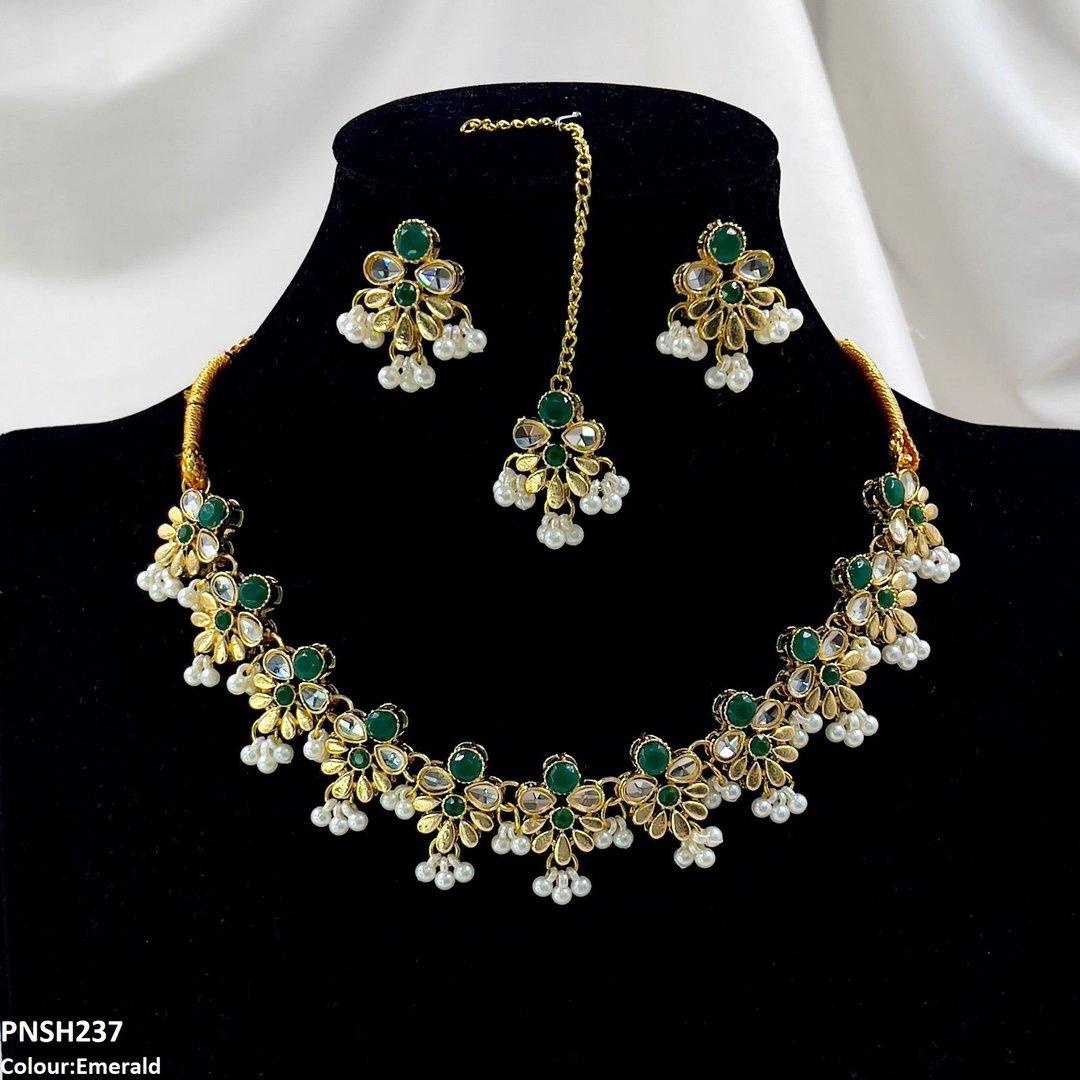 PNSH237 SDQ Tear/Flower Necklace Set