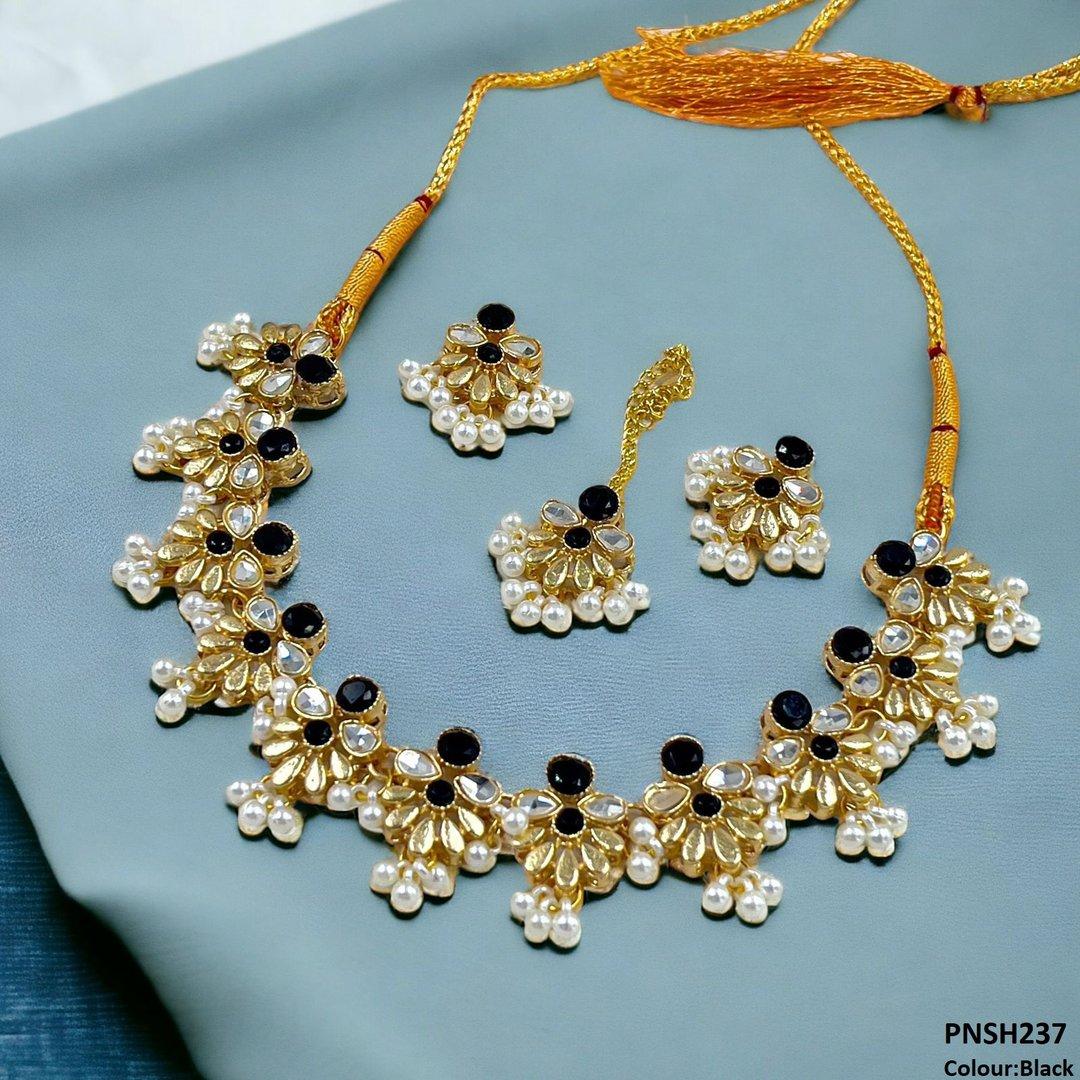 PNSH237 SDQ Tear/Flower Necklace Set