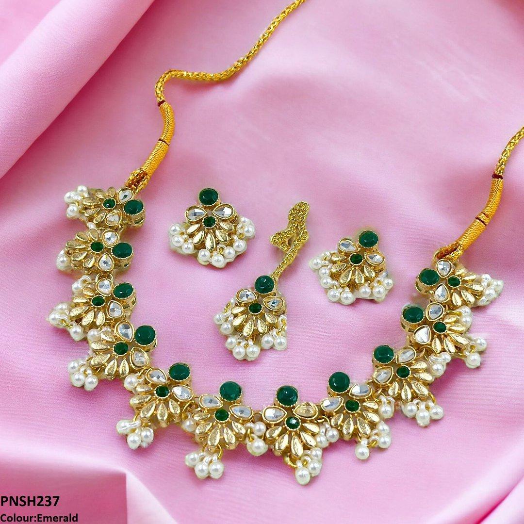 PNSH237 SDQ Tear/Flower Necklace Set