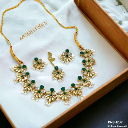 PNSH237 SDQ Tear/Flower Necklace Set