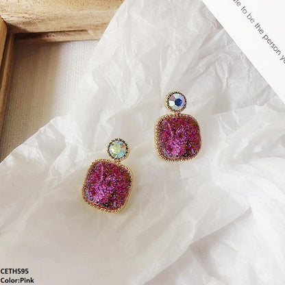 CETH595 YHC Crystals Square Ear Tops Pair