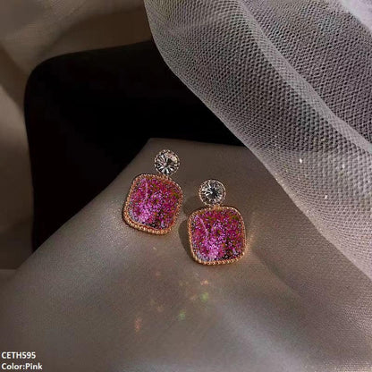CETH595 YHC Crystals Square Ear Tops Pair
