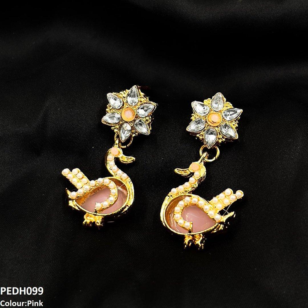 PEDH099 MZM Duck Drop Earrings