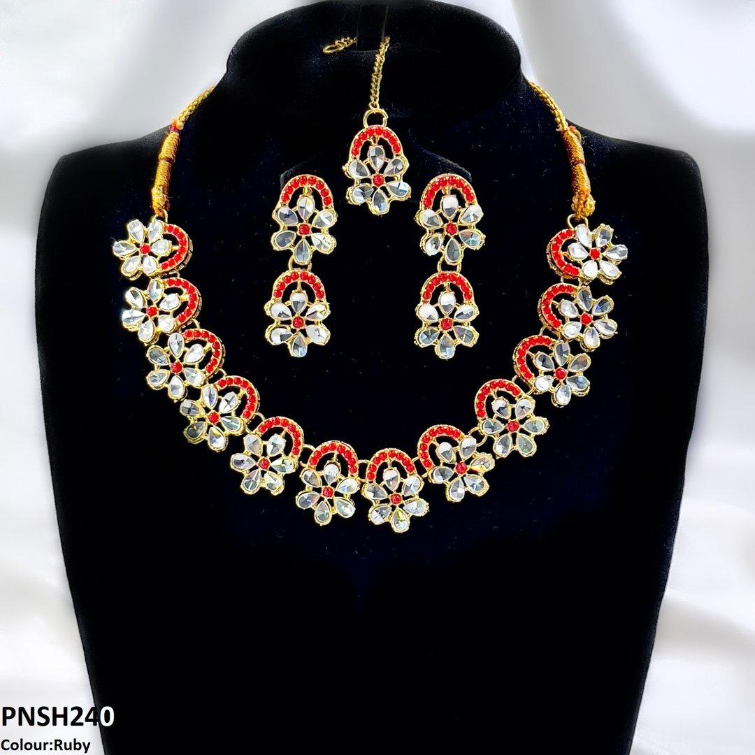PNSH240 SDQ Flower Tear Stone Necklace Set