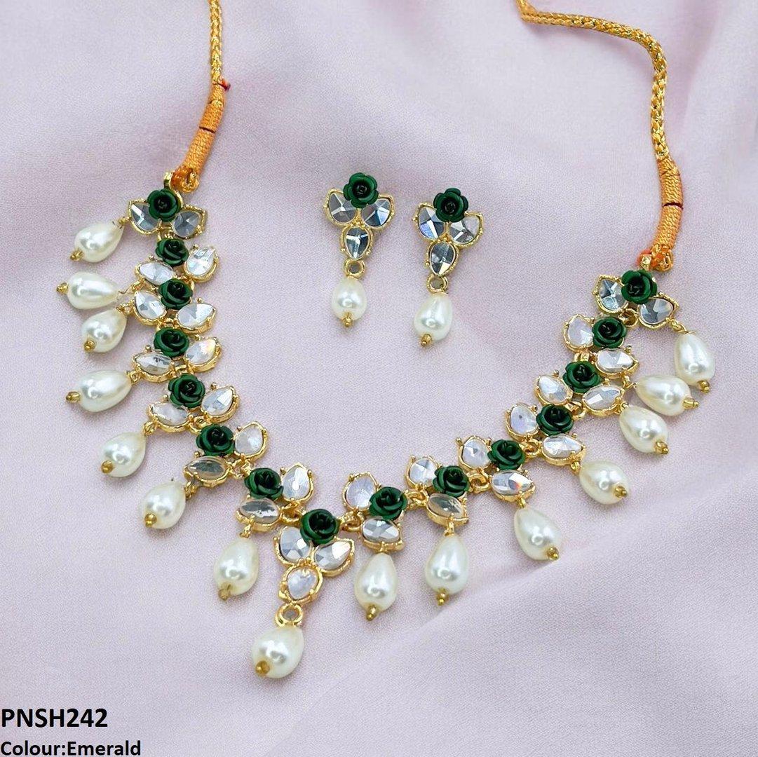 PNSH242 SDQ Flower/Pearl Drop Necklace Set