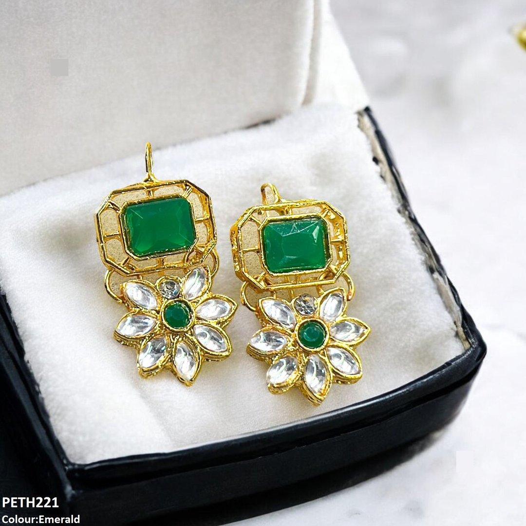 PETH221 FRN Square/Flower Tops Pair