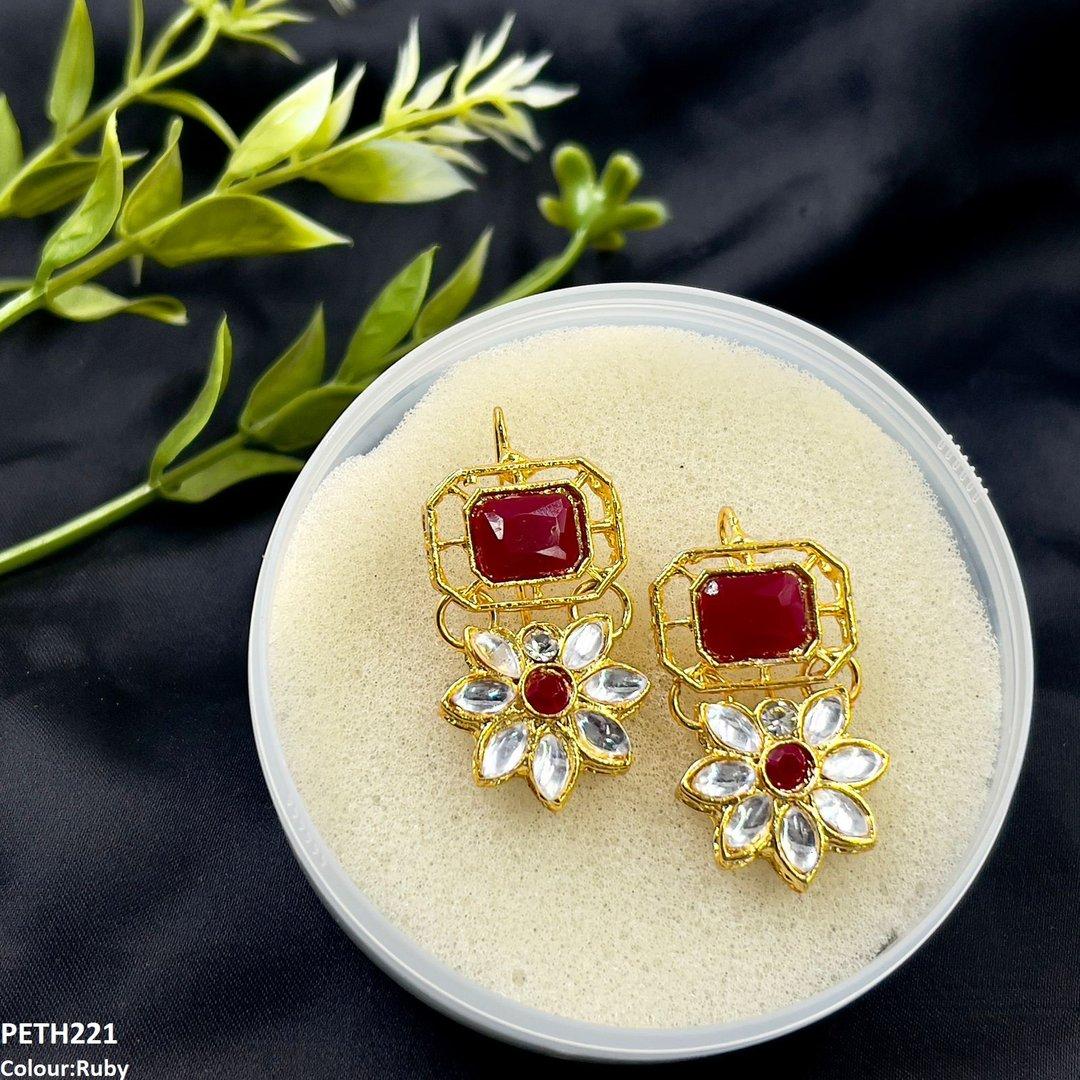 PETH221 FRN Square/Flower Tops Pair