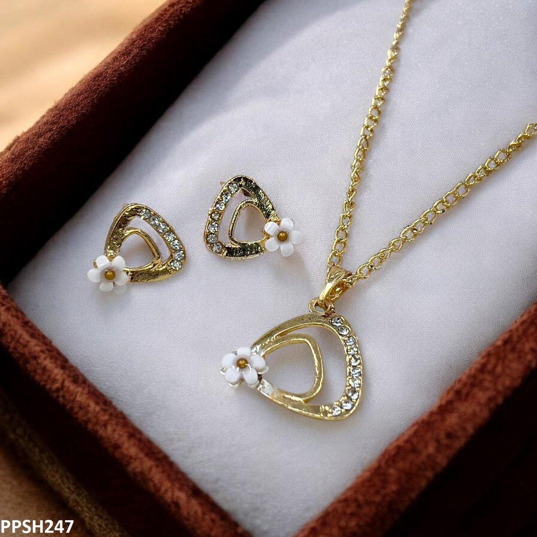 PPSH247-SDQ PPSH247 SDQ Flower Wing Pendant Set