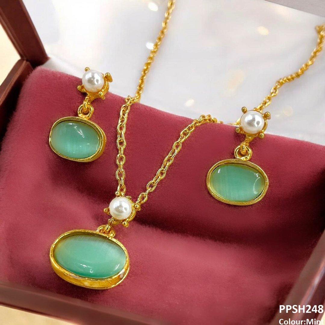 PPSH248 SDQ Oval Pendant Set