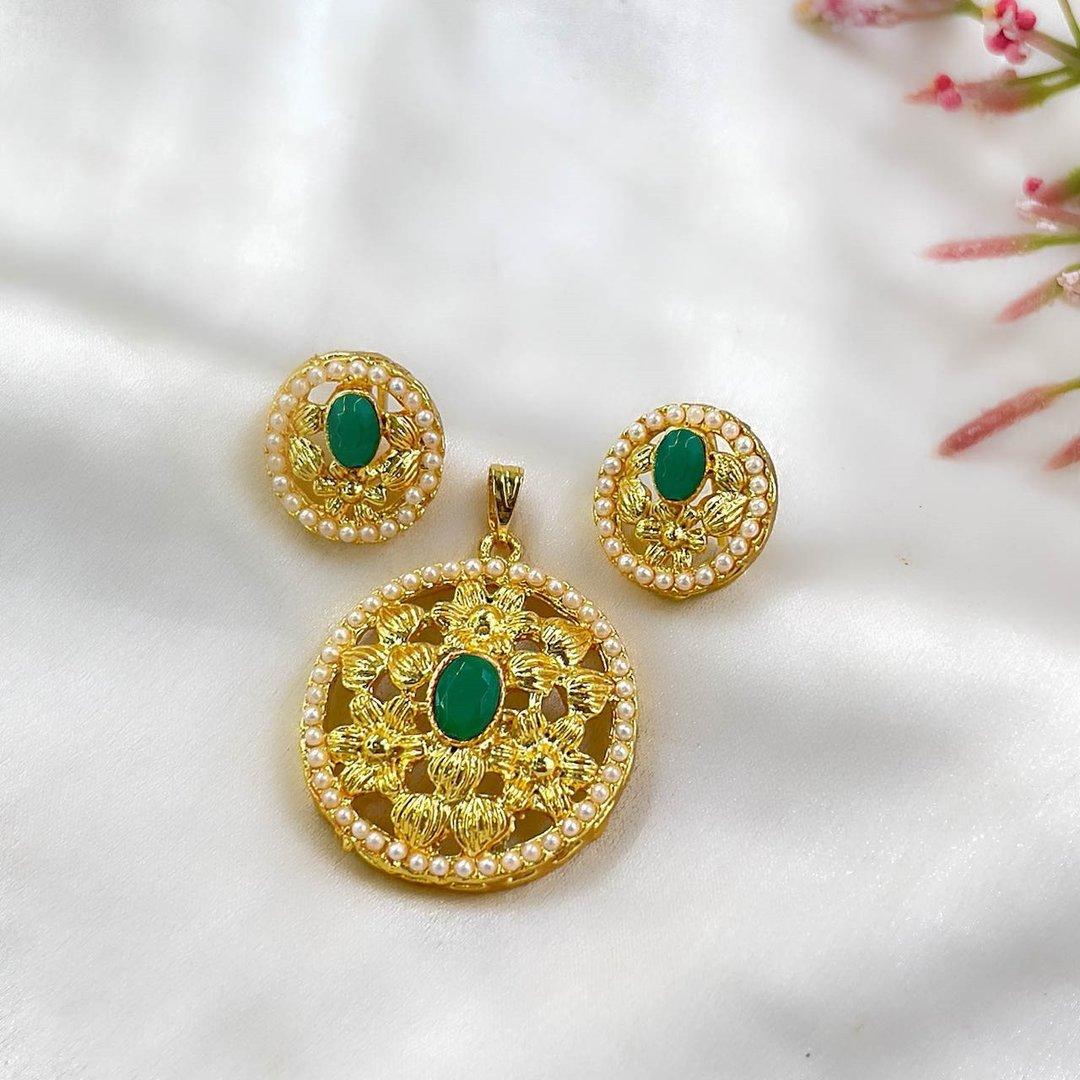 PPSH00250 MZM Flower Oval Pendant Set