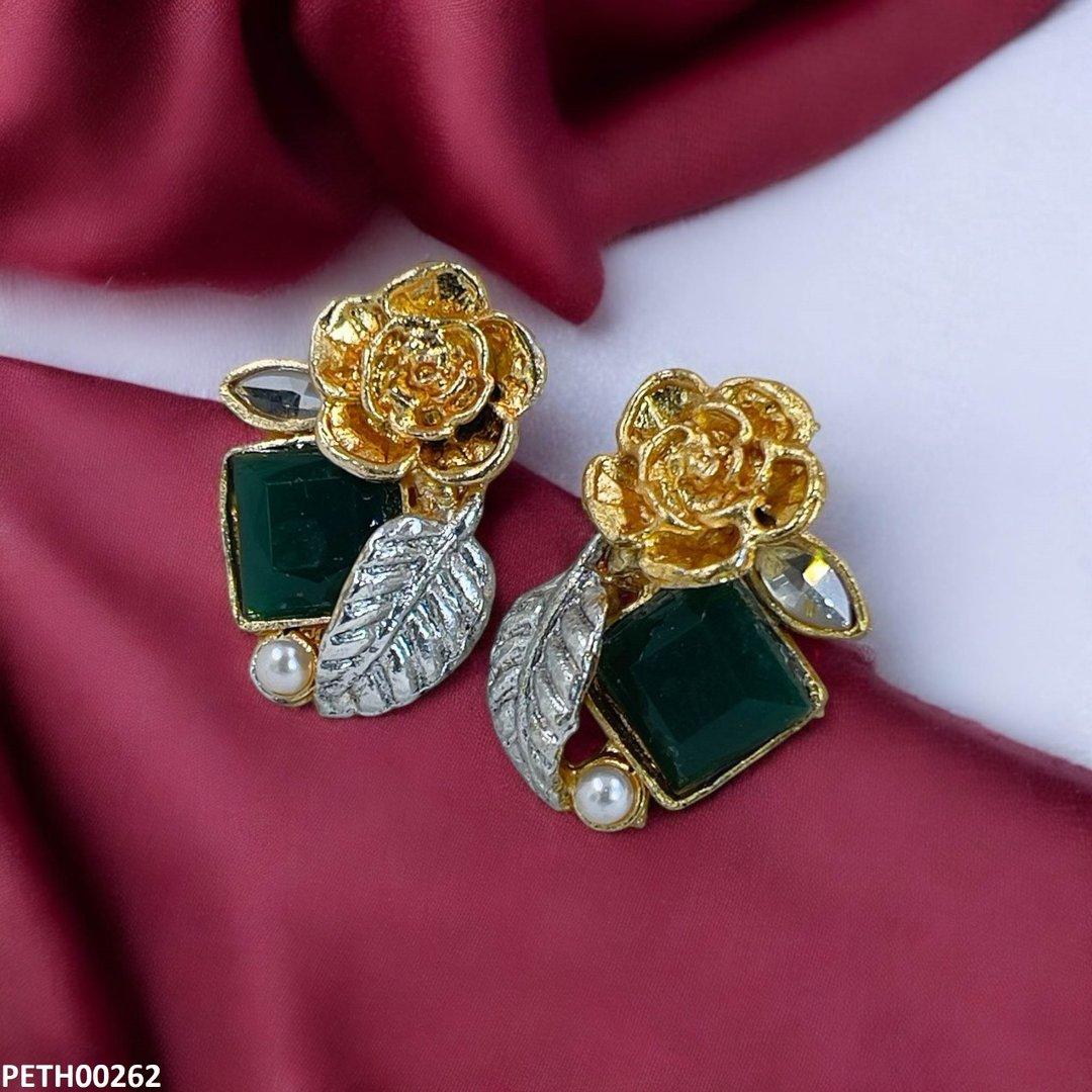 PETH00262 SDQ Flower Square Leaf tops - PETH