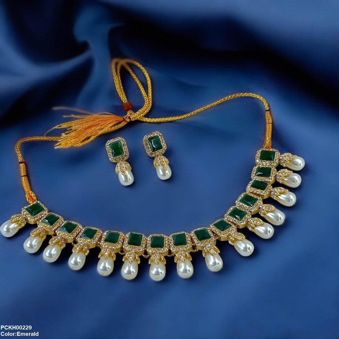 PCKH00229 SDQ Rectangle Pearl Choker Set -  PCKH