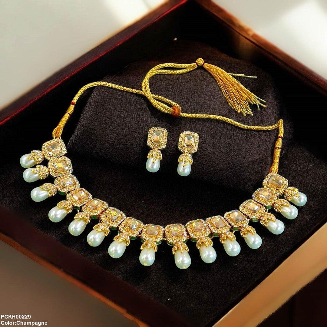 PCKH00229 SDQ Rectangle Pearl Choker Set -  PCKH