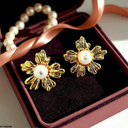 PETH00284 SDQ Pearl Flower Tops Pair - PETH