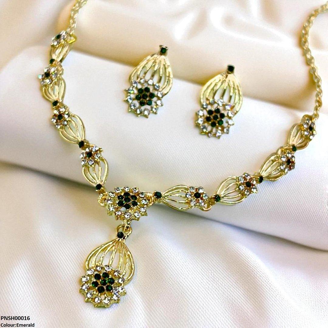 PNSH00016 SDQ Rose Flower Necklace Set - PNSH